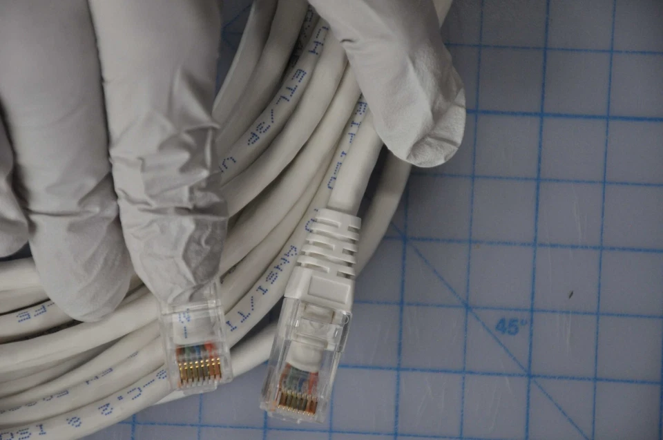 New IBM CAT6 14FT Network Ethernet Patch Cable 45T9436 - Image 2 of 2