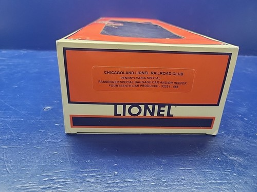 LIONEL # 52251 PENNYLVANIA EXPRESS BAGGAGE/REEFER NEW - Picture 2 of 2
