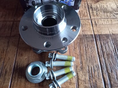  Front Wheel Bearing Hub for Alfa Romeo 159, Brera, Spider. Free UK Delivery