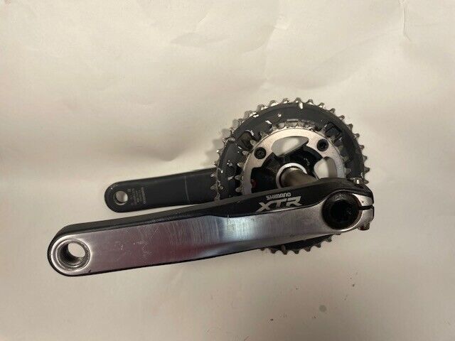 Shimano XTR FC-M985 Crankset Two Piece 10 Spd 175 mm double Shimano XTR FC-M985 Crankset Two Piece 10 Spd 175 mm double