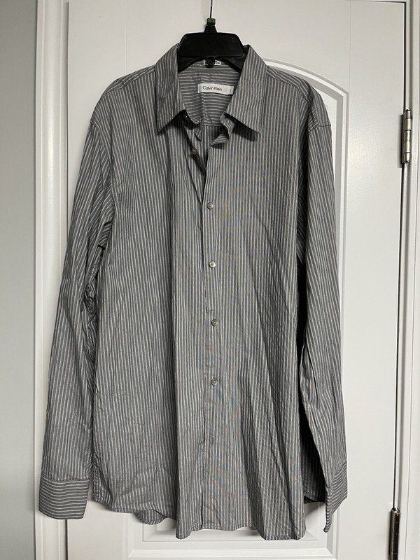 CALVIN KLEIN button down STRIPED COTTON DRESS SHIRT Sz LARGE 46 CHEST EUC