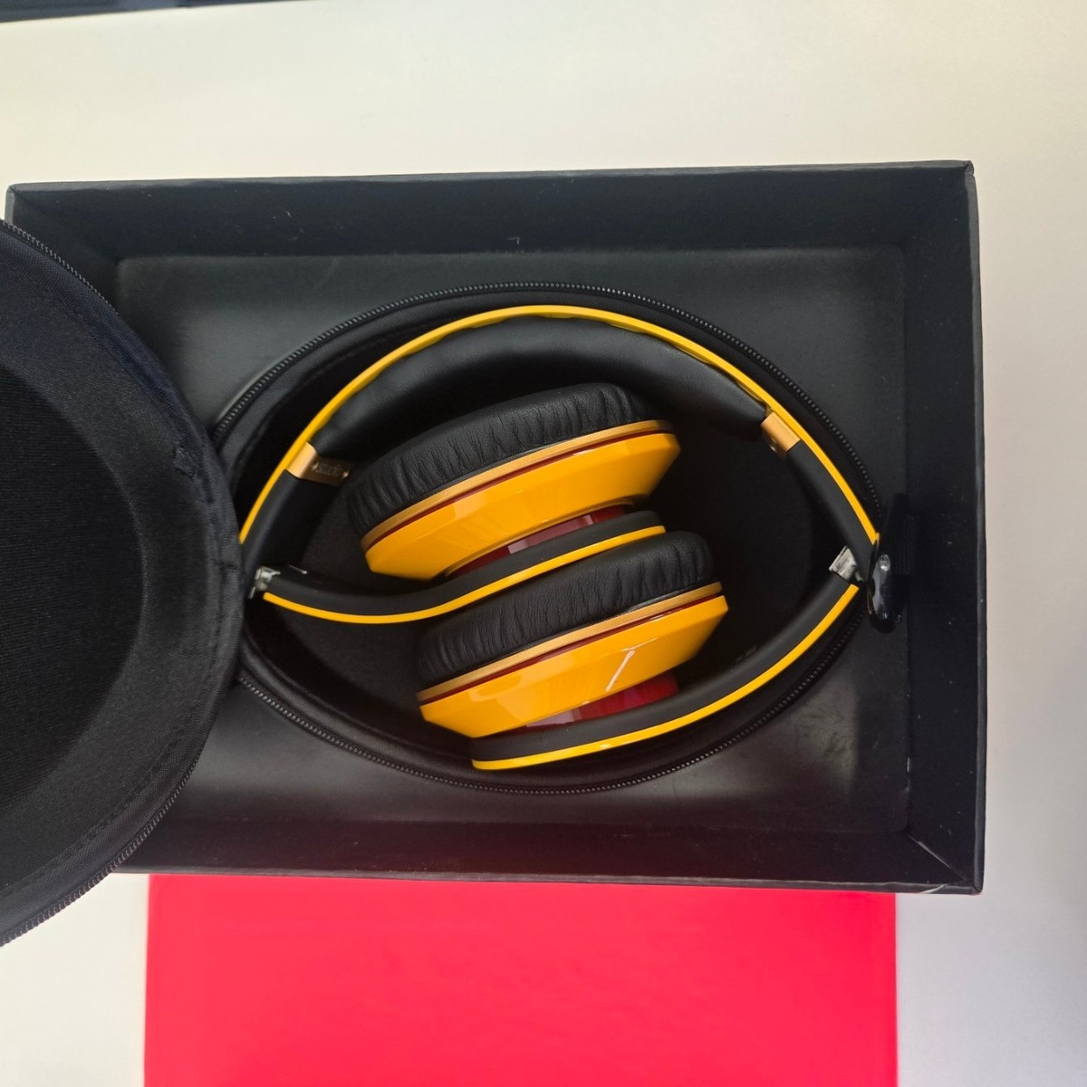 Beats by Dr. Dre Lamborghini Studio Limited Edition Headphones