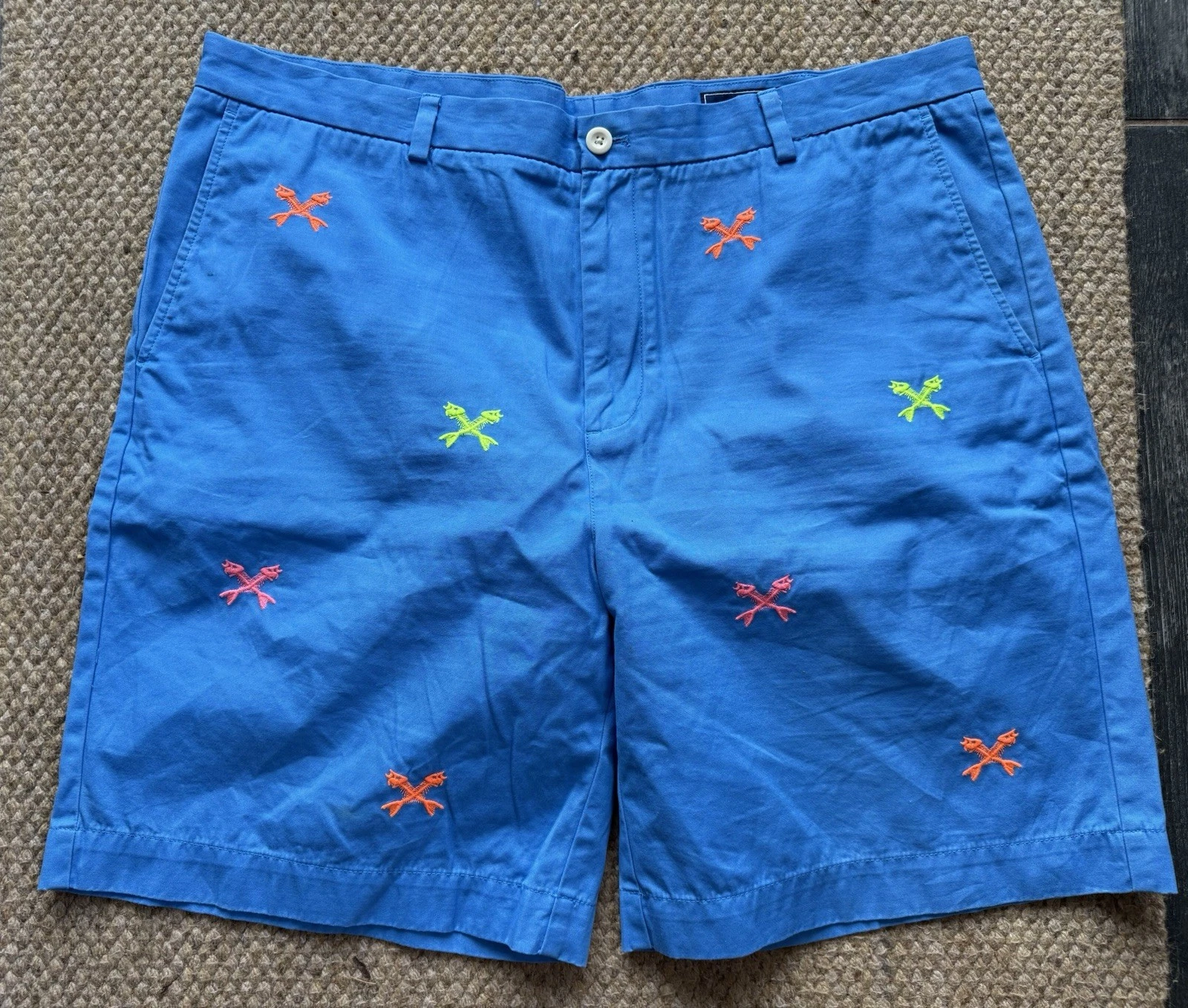 NWOT Vineyard Vines by Shep & Ian Men's Blue Fish Bones Shorts Size 42
