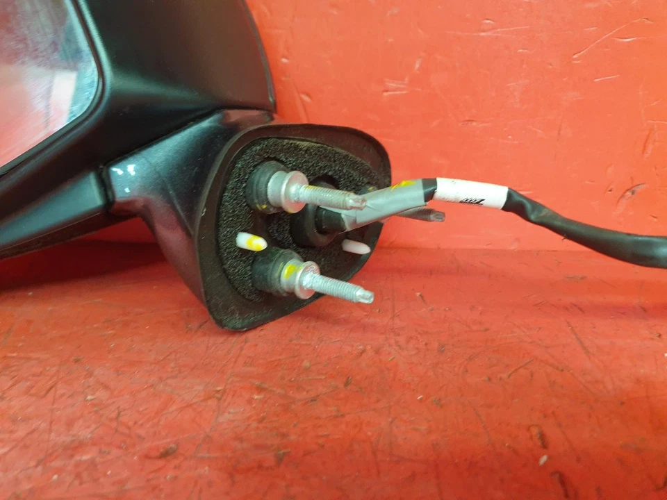 TOYOTA AVENSIS 2011 LEFT WING DOOR MIRROR PASSENGER SIDE 4 DOOR 8790905400C0 - Image 4 of 4