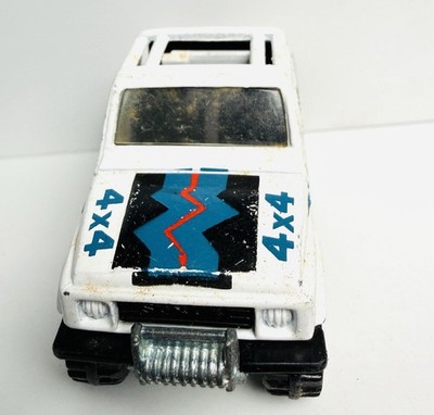 1989 Hot Wheels 4X4 Suzuki Samurai Street Roader White w/ Retro