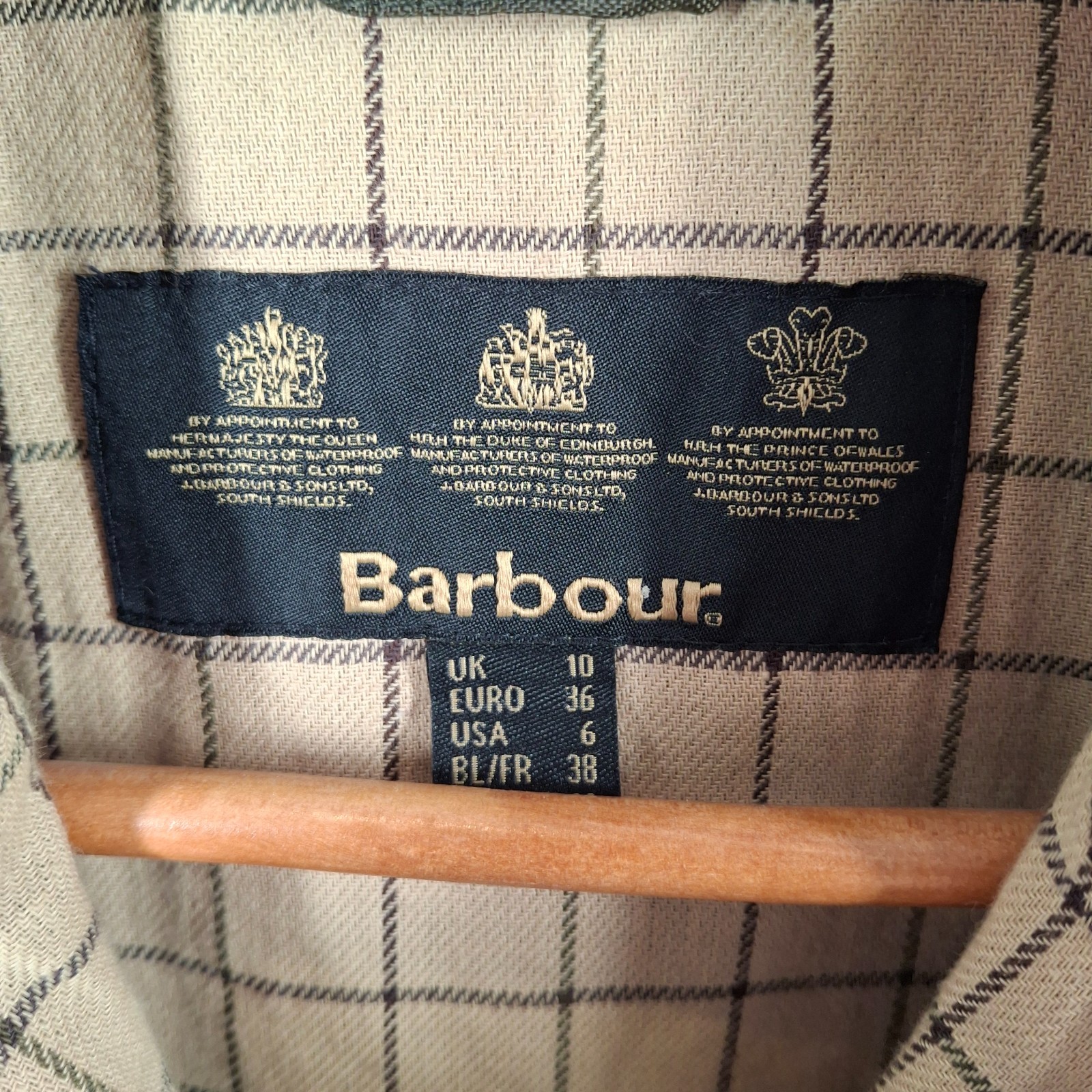Barbour Isleham Wax Jacket Women's UK 10 Brown Corduroy Collar and Shoulders image 4