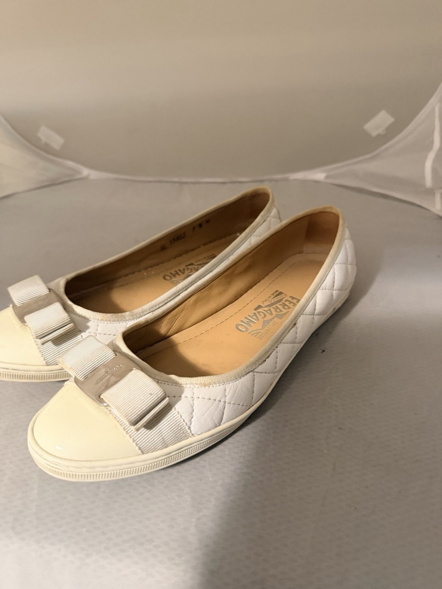 Salvatore Ferragamo RUFINA 5 1/2 ベージュ Salvatore Ferragamo 