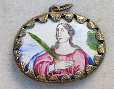 Antique medallion / reliquary, in chiselled sterling silver Porcelain Polychrome