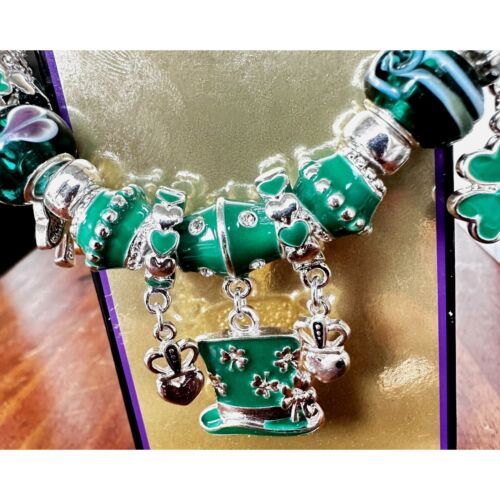 St Patricks Day Charm Bracelet Beaded Shamrock Top Hat Love Loyalty Friendship - Picture 3 of 12