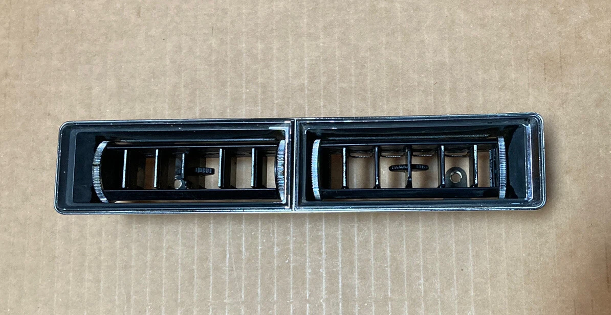 70 71 72 Olds Cutlass F85 442 Center Dash A/C Vent | eBay
