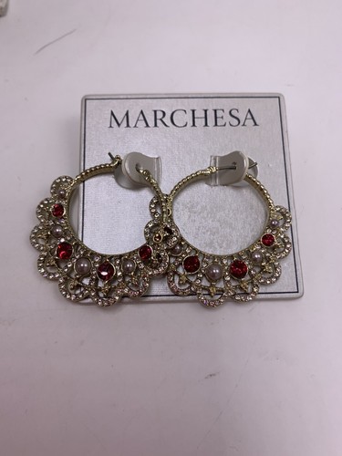 $48 Marchesa gold tone pave red stone filigree hoop earrings 1-1/2' m1 - Picture 4 of 7