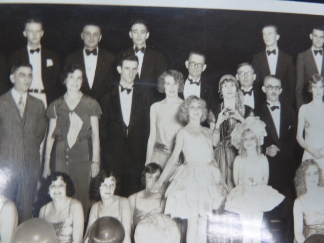 Picture 3 of 8