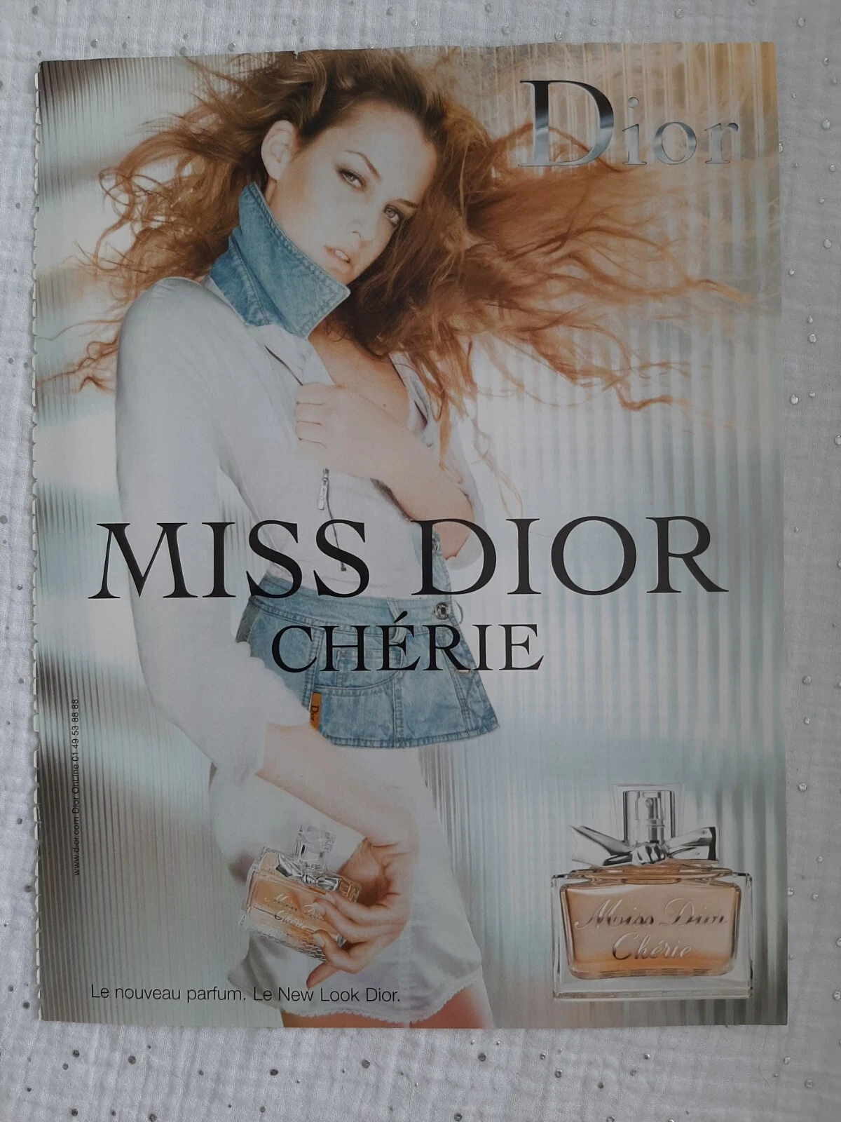 Publicité papier Parfum. Perfume Ad C. Dior Miss Dior Chérie de 2005