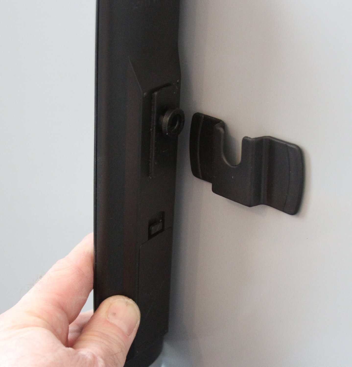 Black Remote Control Holder for TV / Video / Car Radio / CD / DVD Player Remotes