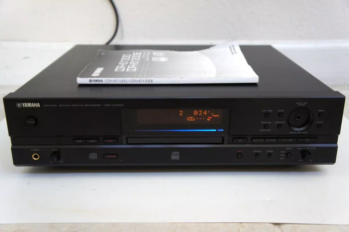 YAMAHA CDR-HD1300 HDD/CD Recorder With Manual No Remote