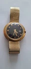 Vintage Mechanical Mens Watch Timex  21 Jewels Working Gold Tone Oval Bezel UFO