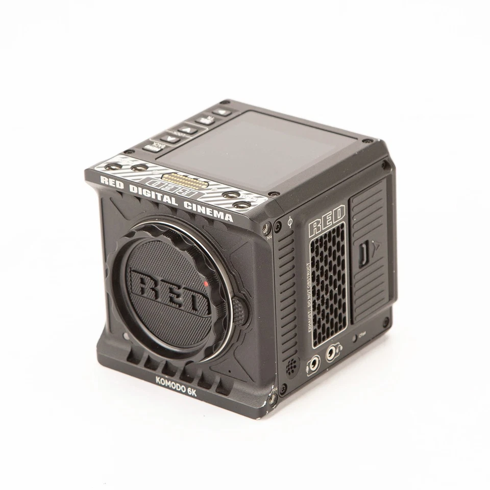 Cámara roja de cine digital KOMODO 6K - (329 horas) SKU#1904956 Foto 2 de 4