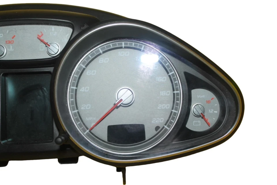 Audi R8 Speedometer Instrument Cluster MPH 4.2 Petrol V8 420920980D - Image 3 of 4