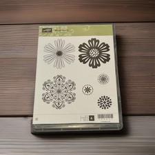 Stampin Up Mixed Bunch 125537 Stamp Set Of 6 Retired Flowers..