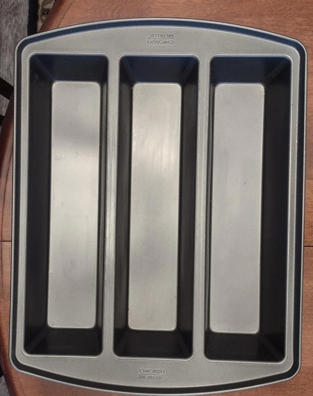 Chicago Metallic Professional Triple Loaf Pan 12 1/2"x15 1/2" x 3"