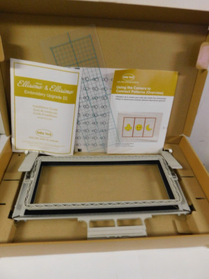 Baby Lock Continuous Lg Border Hoop Embroidery BLSO-BF2 & Grid