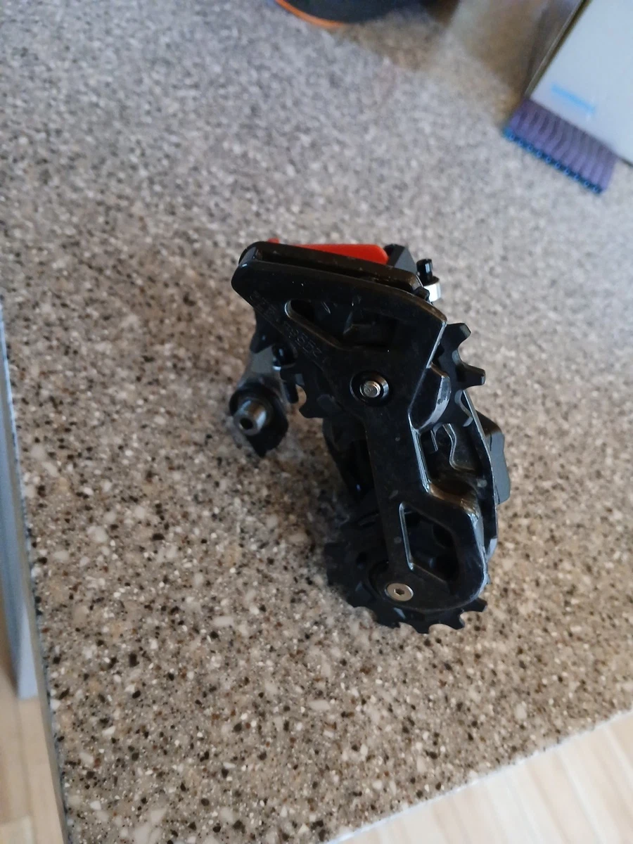 SRAM Dérailleur AR APEX Chape Médium WiFli 10V 32dts max Couleur Noir