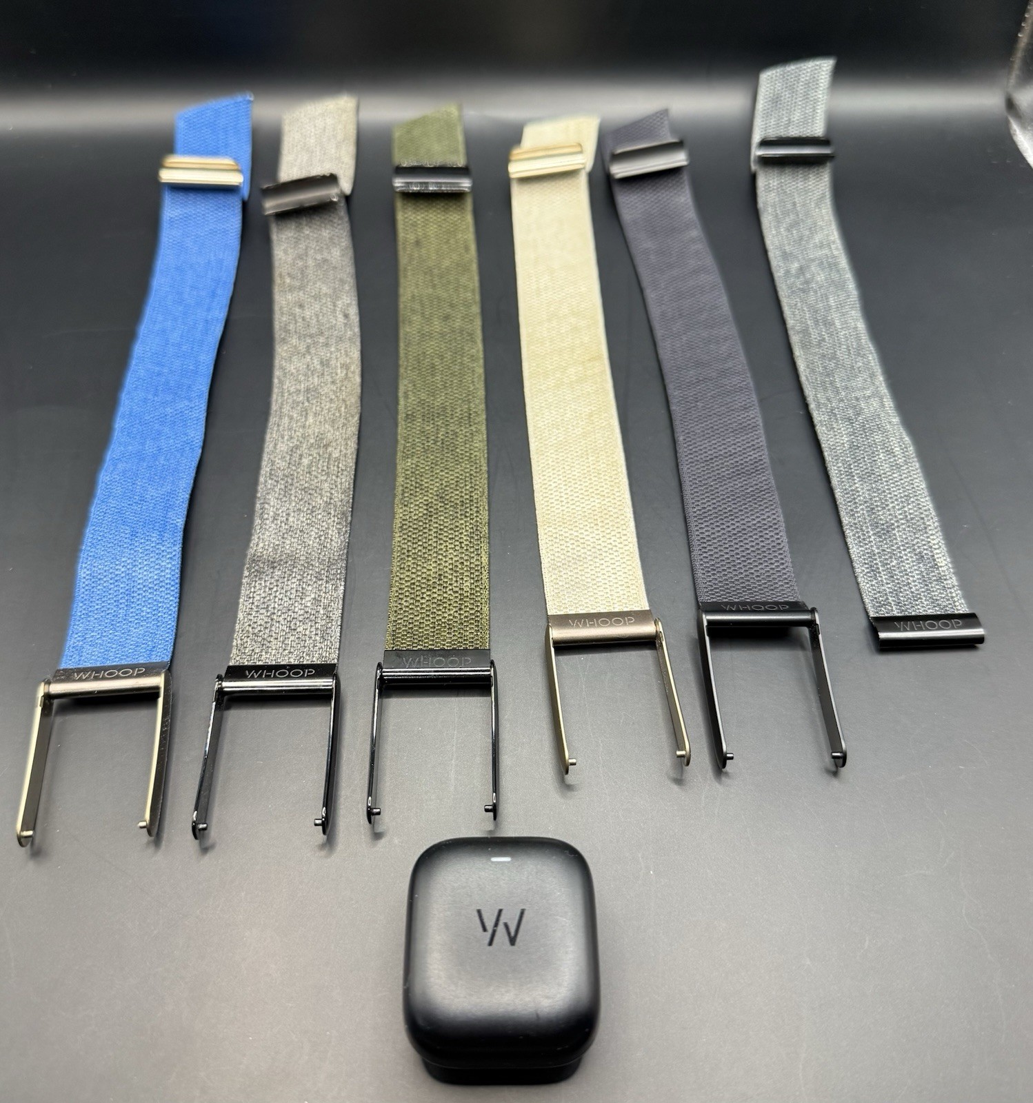 Whoop 4.0 Wrist Bands (5) and Battery