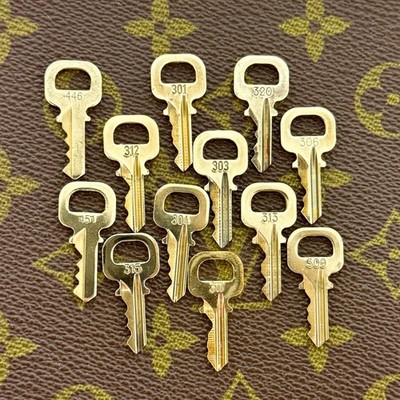 ルイ・ヴィトン Louis Vuitton Replacement LV Padlock Key Authentic Keys for Lock