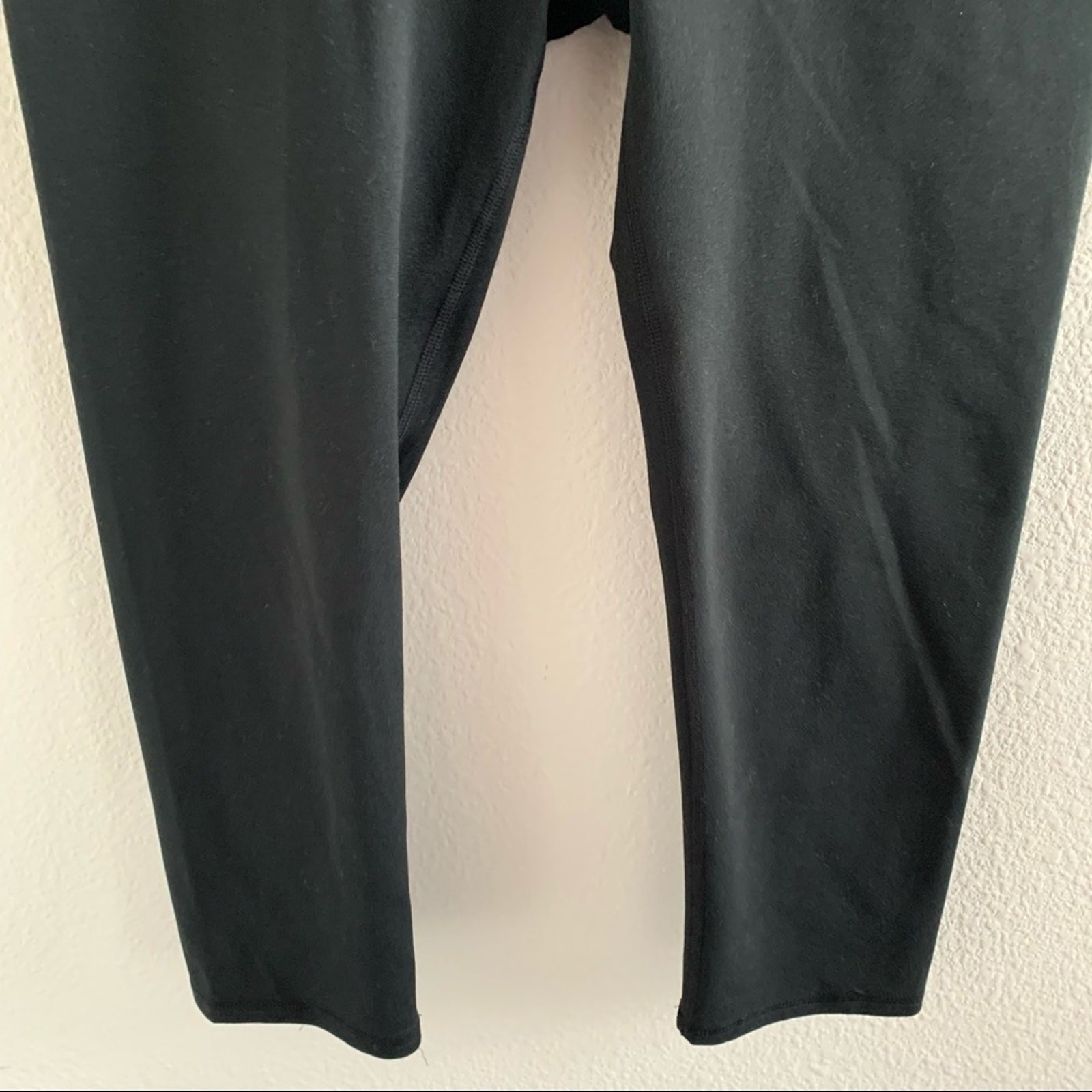 Fabletics Mid-Rise Powerhold Active Pants Tights … - image 4