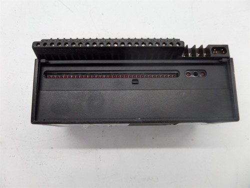 GE Fanuc IC660ERD025B Genius I/O Module - Picture 2 of 9