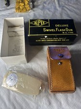 VINTAGE Alpex Allied B. C. Type Flash Leather Case untested