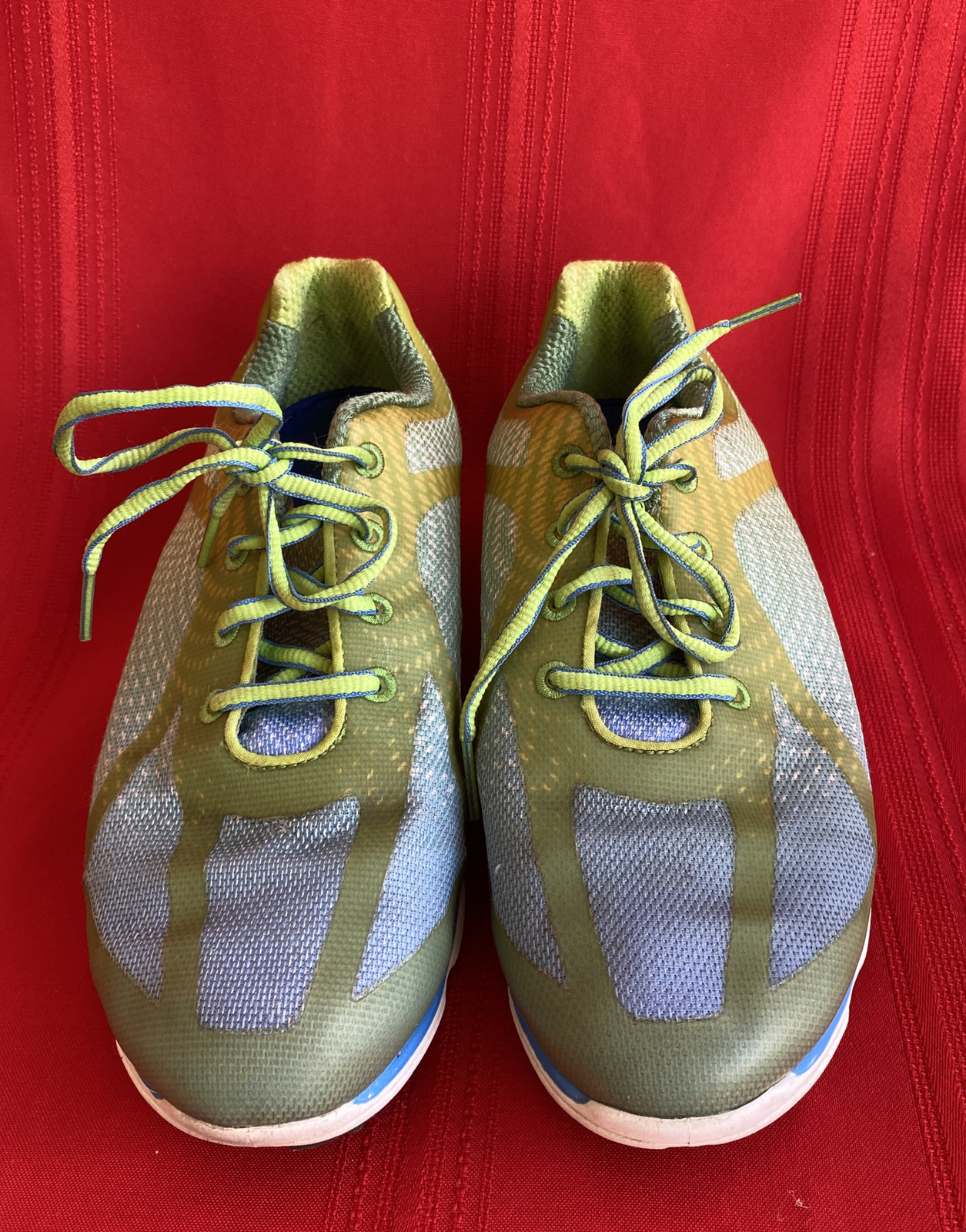 Blue Spikeless Golf Shoes Size 