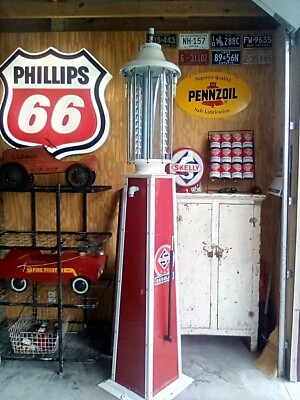 1920's VISIBLE GAS PUMP RESTORED in SKELLY GAS Hayes Equipmet MFG. Co.