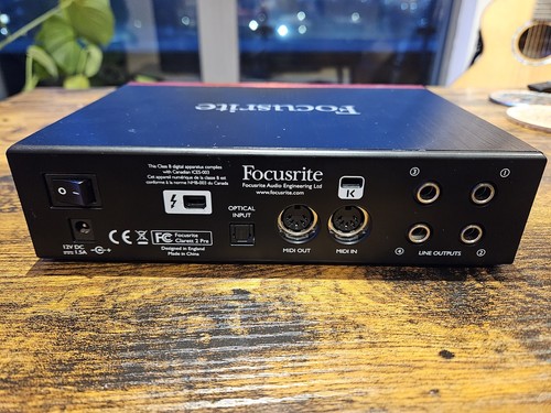 Focusrite Clarett 2 Pre Thunderbolt Audio Interface - Bild 2 von 3