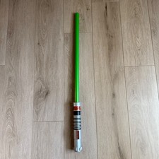 Rare Disney Parks Star Wars Luke Skywalker Green Lightsaber WORKS 