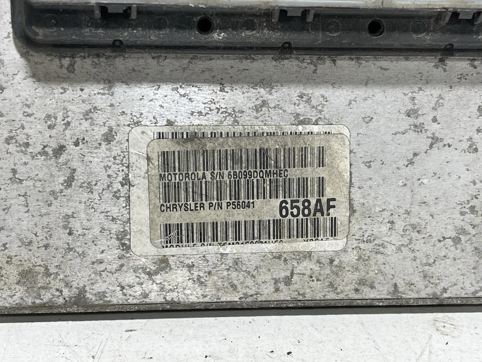 56041658AF 2000 Jeep TJ Wrangler Motor Computadora ECM ECU PCM 4.0 Automático CC 27 Foto 3 de 4