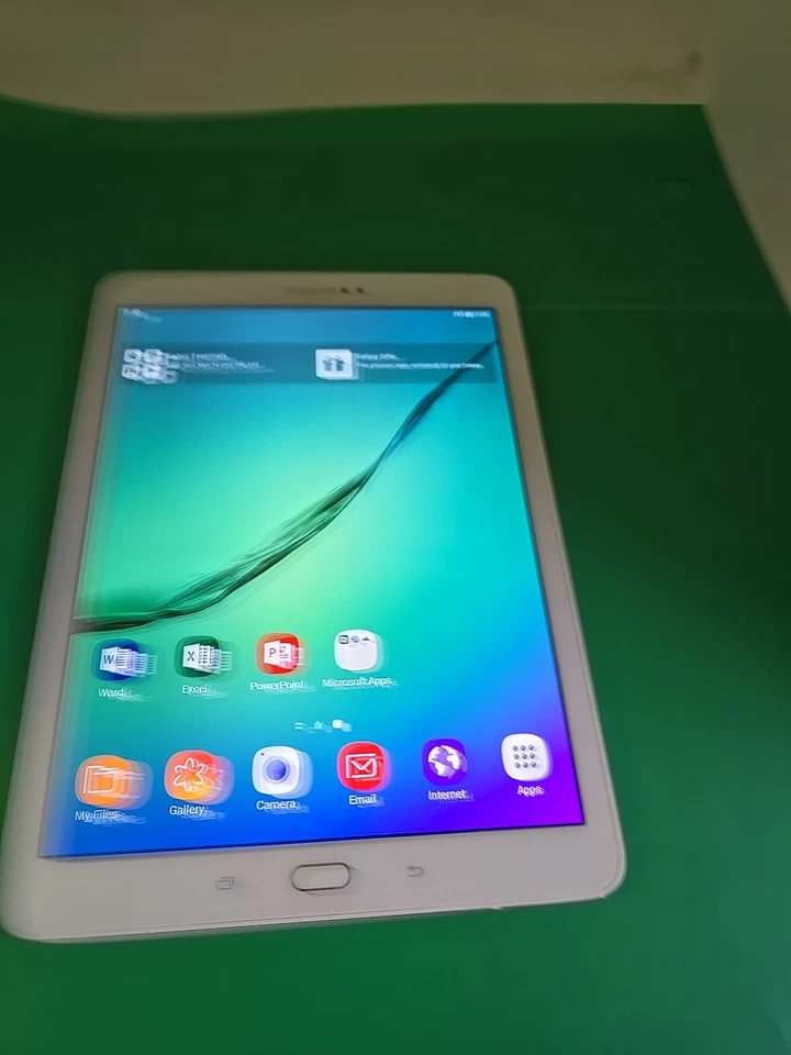 Samsung Galaxy Tab S2 SM-T813 32gb 9.7" in White Wifi. - (DK791) - Image 3 of 4