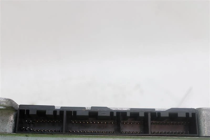 COMPUTADOR DIVERSOS Jaguar XJ8 XJ8L 2005 05 NÚMEROS DE CORRESPONDÊNCIA 1163514 - Imagem 4 de 4