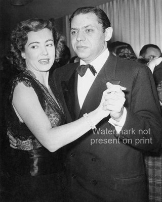 Oscar Levant June Gale Photo 8x10 Beverly Wilshire Hotel Beverly Hills 1965