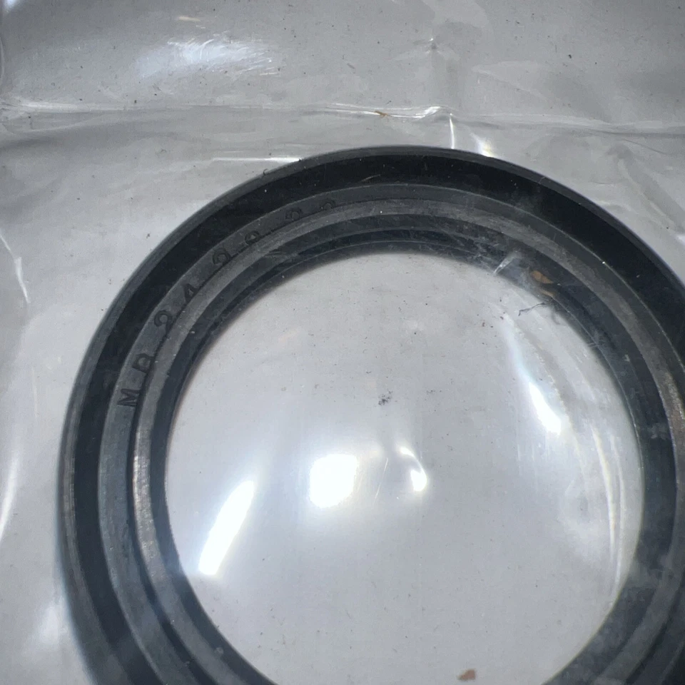 Sello de rueda Jupiter OEM MB242822 hecho en 🇯🇵 se adapta a Mitsubishi Mirage 1985-1990 Foto 2 de 4