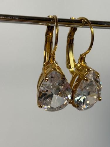 Orecchini Moda Tono Oro e Strass, Vibrazioni Matrimonio Romantiche - Foto 4 di 14