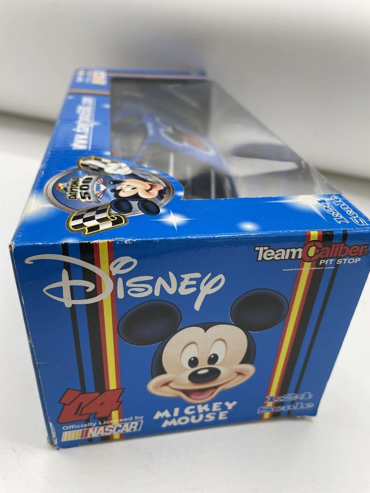 Equipo Calibre Pit Stop Disney Mickey Mouse Escala 1:24 NASCAR Foto 3 de 4