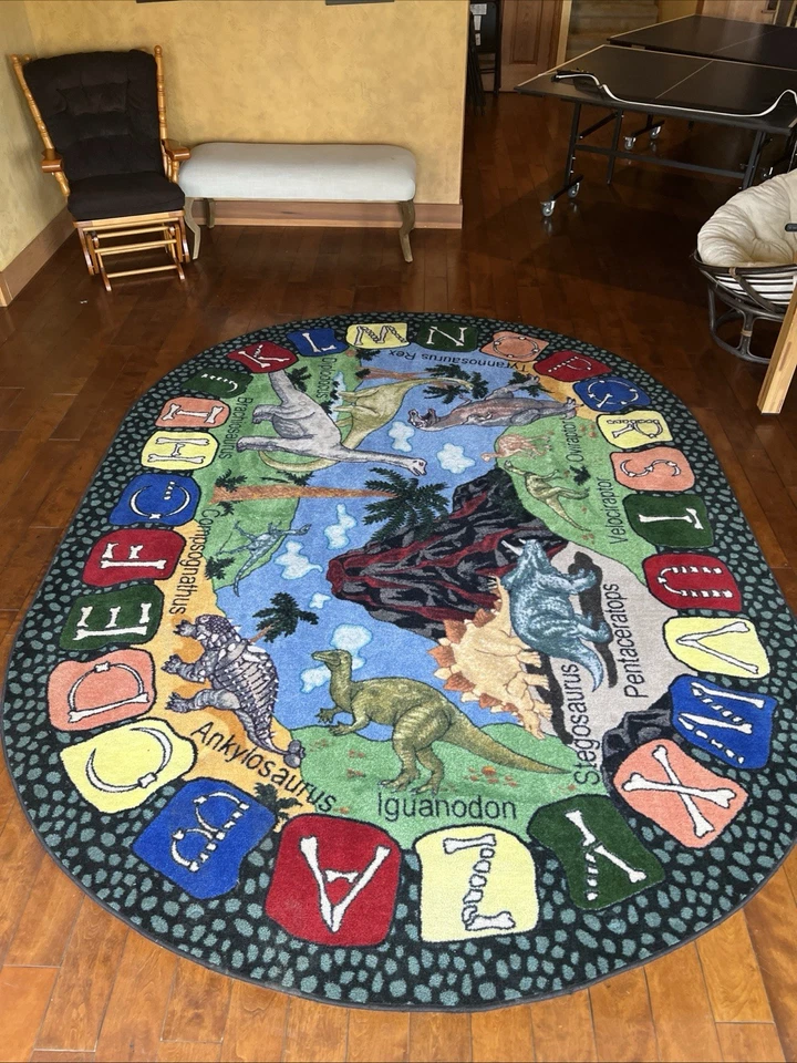 Alfombra grande de dinosaurio ABC (11 pies por 8 pies). Excelente estado, sin envío (recogida) Foto 2 de 4