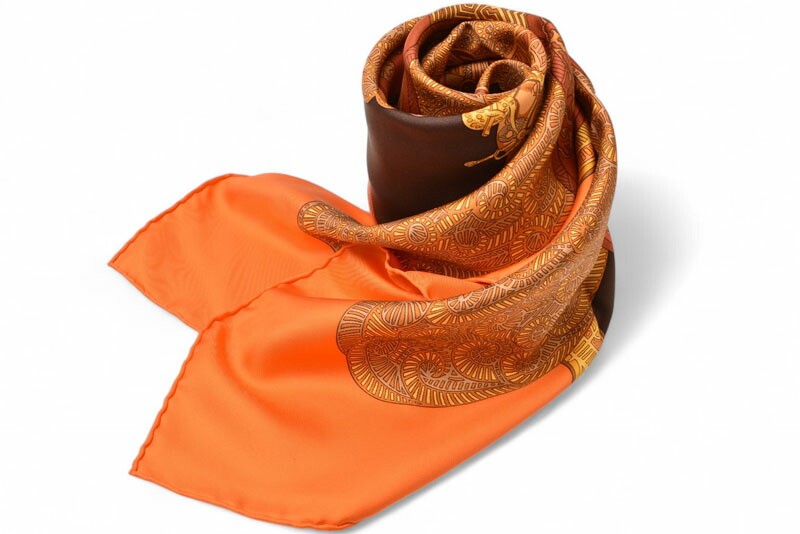 HERMES Scarf Carre 90 Silk Twill STEPPES Step Art Horse Orange Multi  DDU