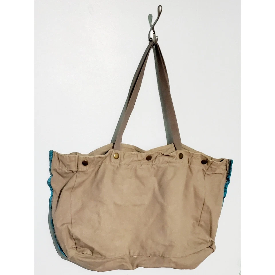 Bolso Xhilaration Grande Gráfico Leopardo Bronceado Regreso a la Escuela Recados Universitarios Mercado Foto 2 de 4