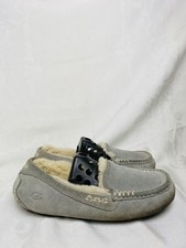 UGG Women's Moccasin Slippers Gray Suede Shearling Lined Comfort SlipOn Size11W