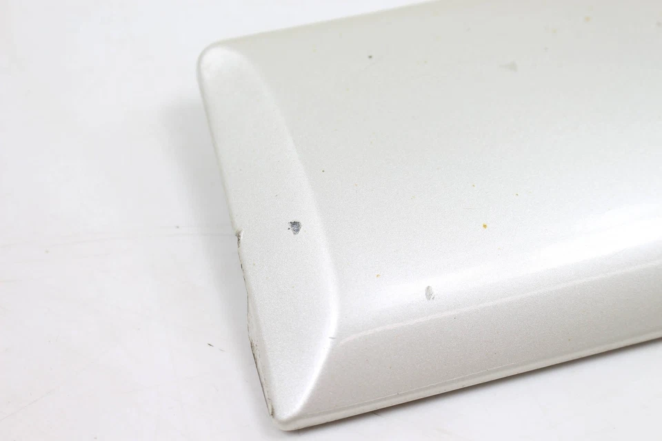 AUDI S6 1995-1997 - Moldura de puerta central delantera derecha / TRIM 4A0853952A Foto 4 de 4