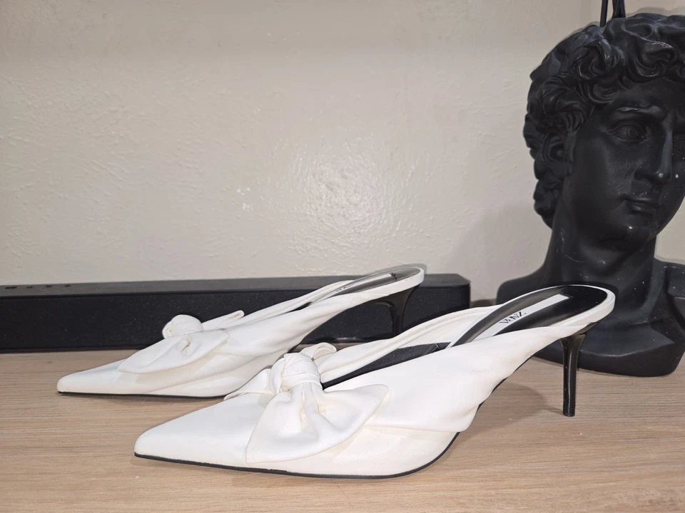 Sandalias Zara Zapatos Mules con Detalles de Lazo Foto 4 de 4