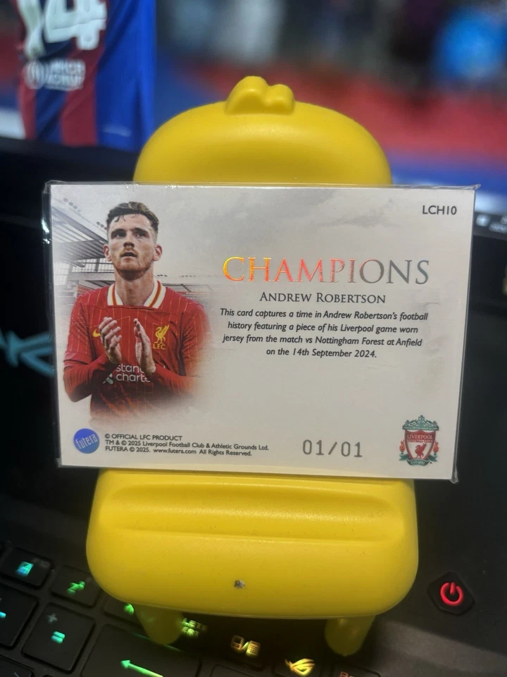 Andrew Robertson 1 of 1 soccer jersey trading card gold frame Liverpool - image 2 of 4