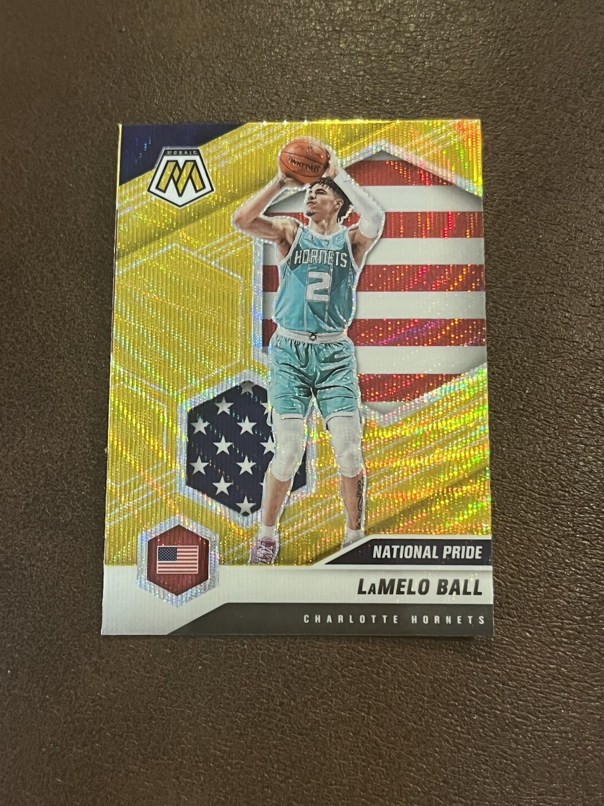 20-21 Panini Mosaic National Pride LaMelo Ball #257 Gold Wave Mosaic Prizm (RC)